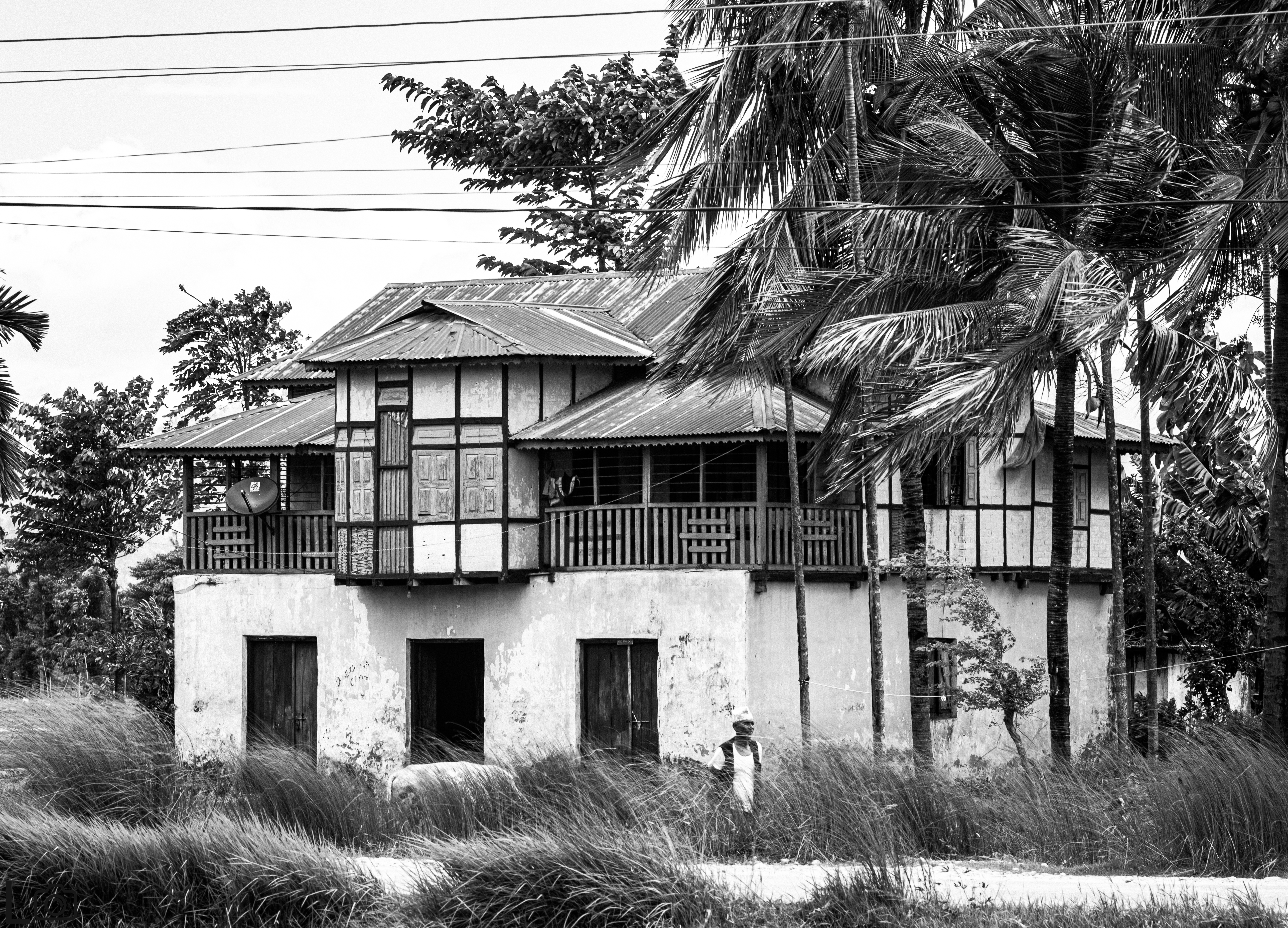 old house across the&nbsp;street..